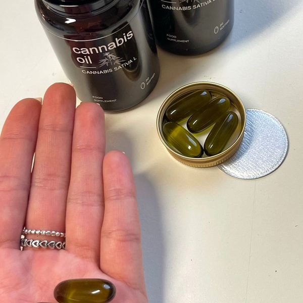 Cannabis Oil — 1 barattolo