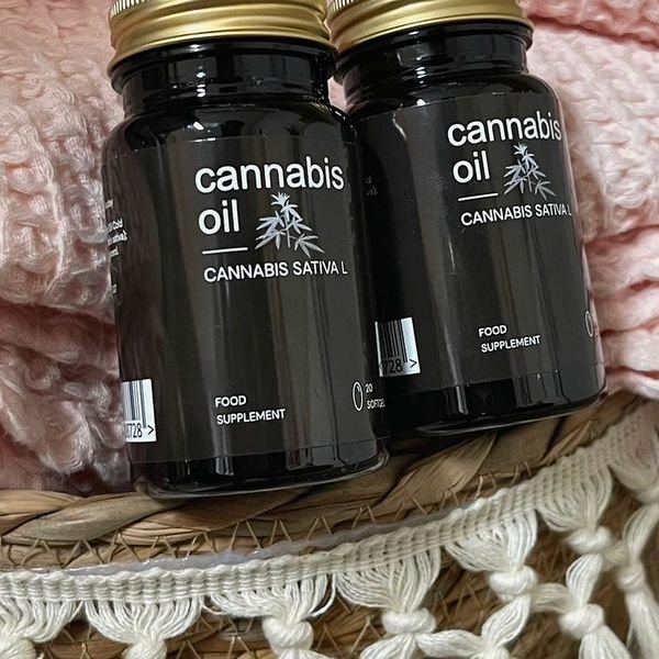 Cannabis Oil — 3 barattoli