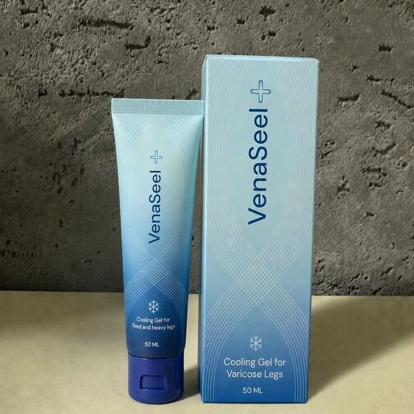 Tubo azzurro di VenaSeel da 50 ml accanto alla sua scatola